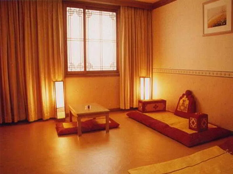 Hotel Dynasty Seoul